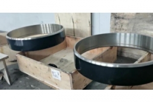 熱噴涂廠家加工運(yùn)用到哪些行業(yè)？？